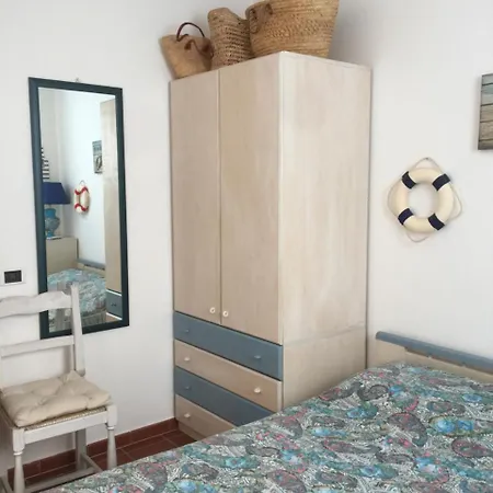 A Pochi Passi Dal Mare Di M. Marina Apartamento