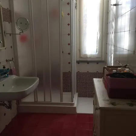 Appartement A Pochi Passi Dal Mare Di M. Marina *