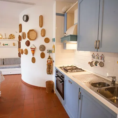 Appartement A Pochi Passi Dal Mare Di M. Marina *