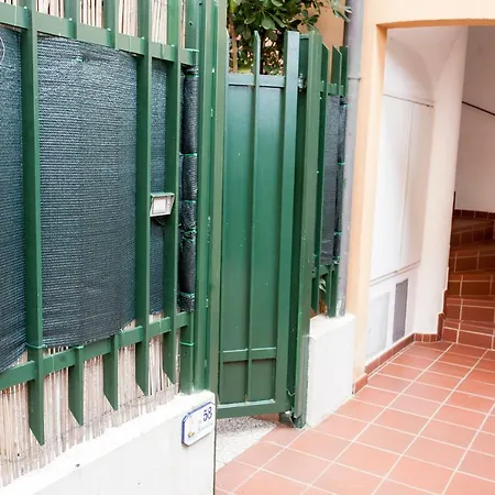 A Pochi Passi Dal Mare Di M. Marina
