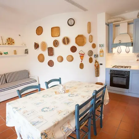 A Pochi Passi Dal Mare Di M. Marina Apartamento